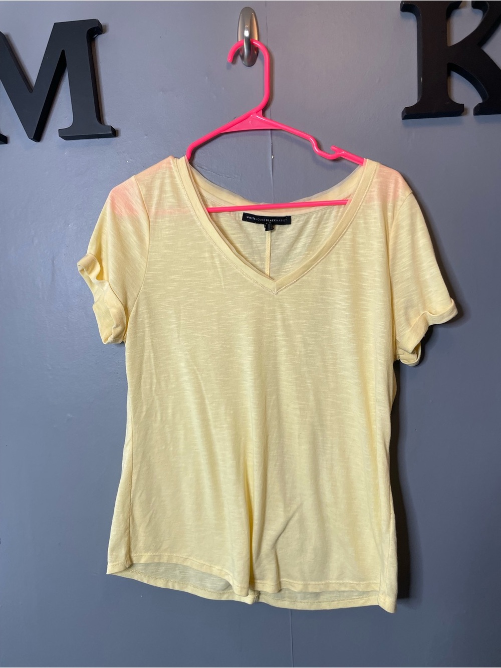WHITE HOUSE BLACK MARKET Light Yellow V-Neck Women's Top medium